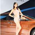 2013重庆国际车展美女车模一展打尽 第22张照片