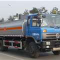 特运牌DTA5160GRYE4型易燃液体罐式运输车 缩略图