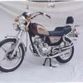 照片益豪牌YH125-2型两轮摩托车