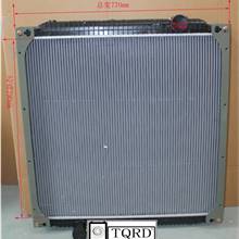 重汽豪沃水箱散热器WG9725530011/WG9725530010