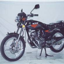 天马牌TM125-3型两轮摩托车