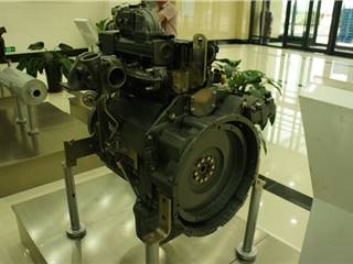 大柴BF4M2012-14 发动机