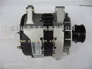 供应东风雷诺DCi11发动机配件 发电机带皮带轮总成D5010480575