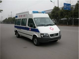 亚宁牌NW5030XJH型救护车