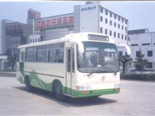牡丹牌MD6800D1A型客车