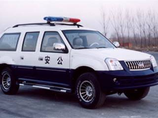 华北牌HC5020QC型囚车