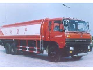 华威驰乐牌SGZ5200GYY-G型运油车
