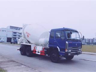 乘龙牌LZ5240GJB型混凝土搅拌运输车