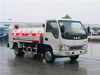 江淮牌HFC5065GJYT型加油车