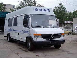 宁挂牌NB5073XTX型移动通信车