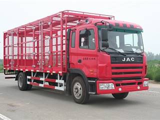驼马牌JLC5162CCQ型畜禽运输车
