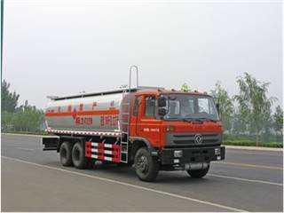 程力威牌CLW5252GYY3型运油车