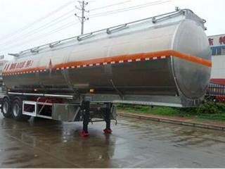 特运牌DTA9351GRY型铝合金易燃液体罐式运输半挂车