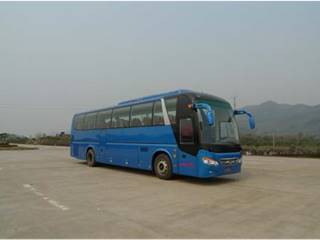 桂林牌GL6127HKNE1型客车