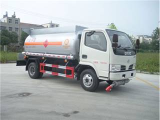 楚风牌HQG5070GRY4DF型易燃液体罐式运输车
