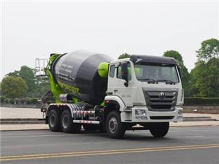 中联牌ZLJ5250GJBAE型混凝土搅拌运输车