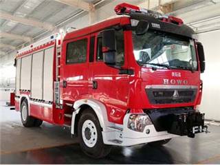 奥拓福牌APW5171TXFJY30型抢险救援消防车