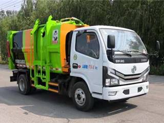 中运威牌ZYW5070ZZZE6型自装卸式垃圾车