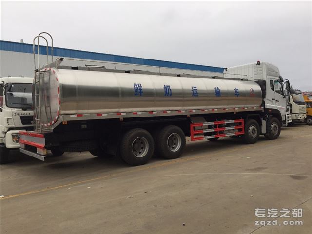 重汽斯太尔25吨鲜奶运输车多少钱 25吨鲜奶车厂家