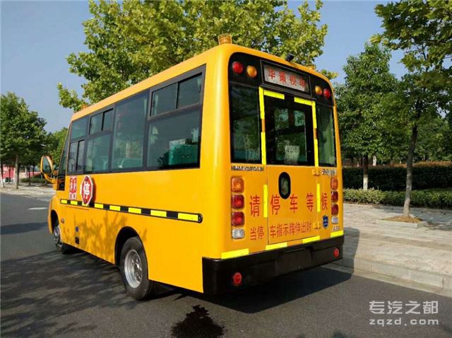 华策HM6530XFD5XN型19座幼儿园校车现车销售