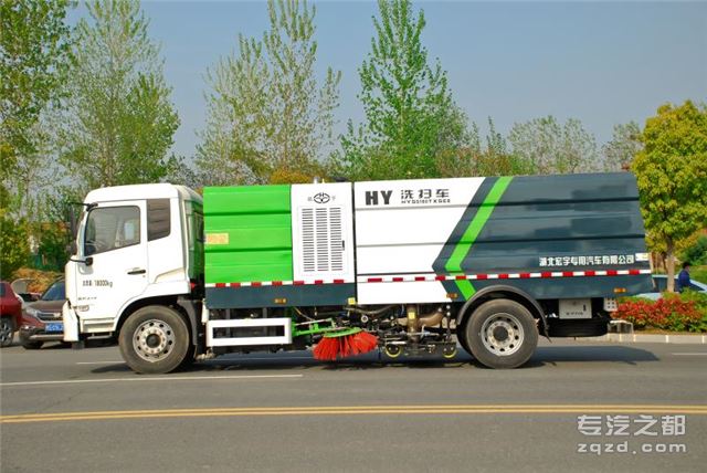 HYS5180TXSE6东风天锦国六洗扫车
