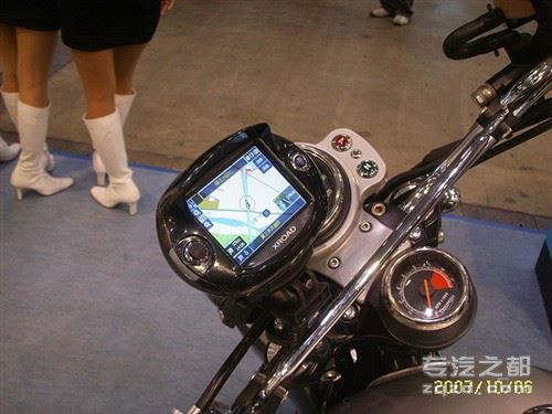 面向韩国市场 RWC推出摩托车专用GPS