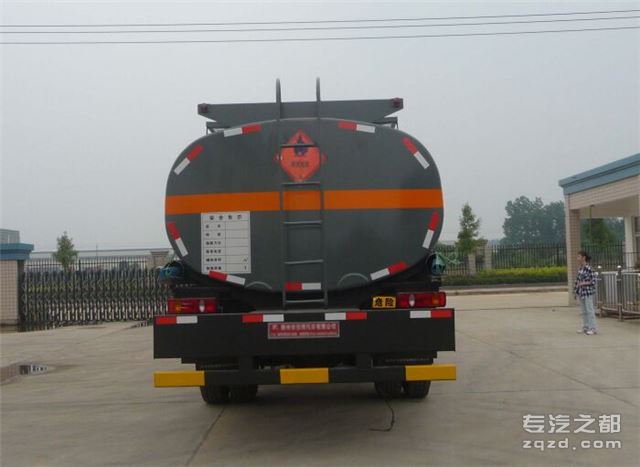 供应东风天龙DTA5253GRYDH易燃液体罐式运输车