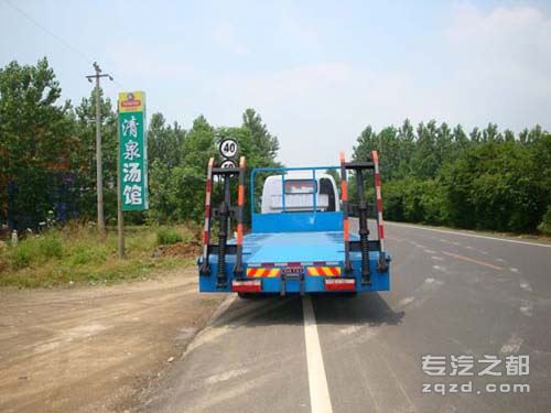 楚风牌HQG5150TPB3型平板运输车