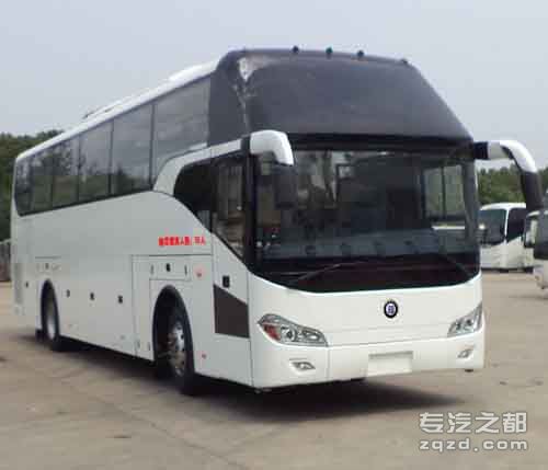 楚风牌HQG6121CA3型旅游客车