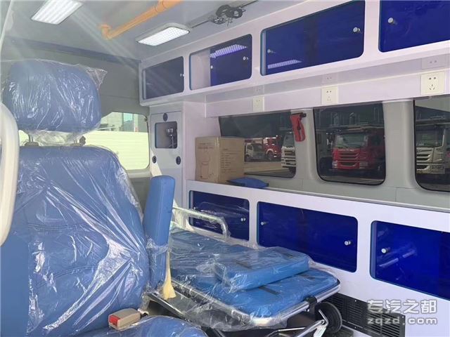 金杯大海狮自动档监护型救护车全国直销