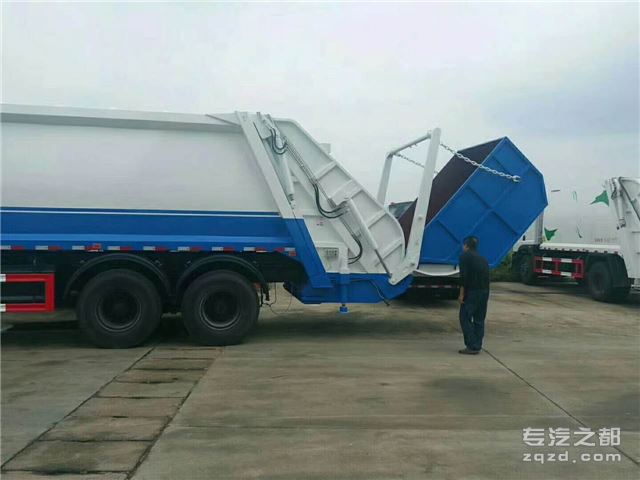 大型东风天龙压缩垃圾车最新价格CLW5251ZYSD5