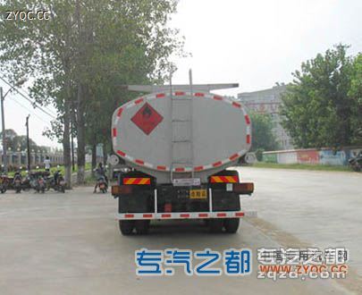 供应楚胜牌CSC5252GHYB型化工液体运输车