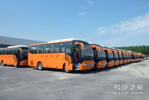 石家庄最大一批燃气客车订单交付30辆中通客车进驻