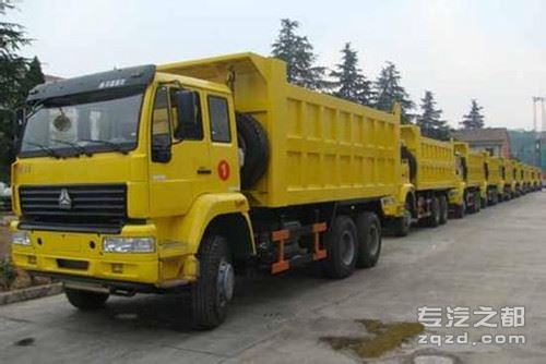 中国重汽金王子自卸车继续在武汉市场上重磅出击