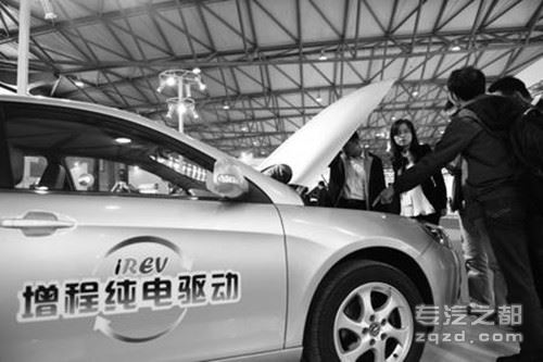 侯福深：新能源汽车产业化趋势显现