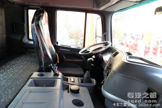 安全驾驶室 江淮格尔发采用专用重卡车架