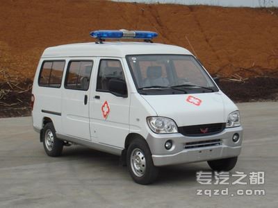 延龙牌LZL5026XJHC3QL型救护车