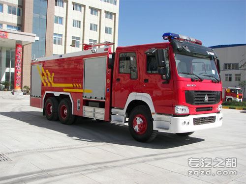 银河牌BX5320GXFSG160HW1型水罐消防车