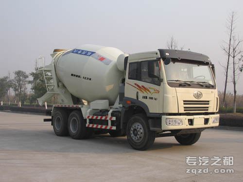 宏宙牌HZZ5250GJBJF型混凝土搅拌运输车