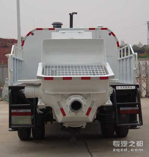 东风牌DFC5120THBB18型车载式混凝土泵车