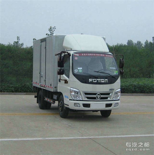 福田牌BJ5041XXY-BC型厢式运输车