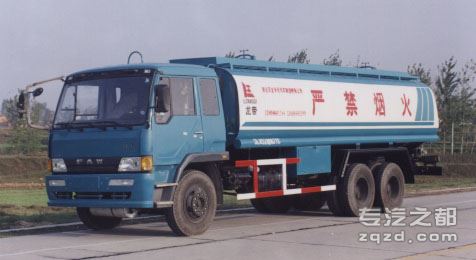 龙帝牌SLA5240GJYC3型加油车                                                                      -图片1