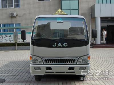 江淮牌HFC5040GJYKD型加油车                                                                      -图片2