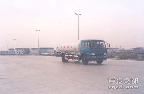 通华牌THT5120GJY加油车                                                                          -图片1