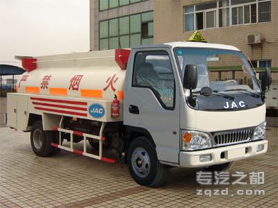 江淮牌HFC5055GJY型加油车                                                                        -图片2