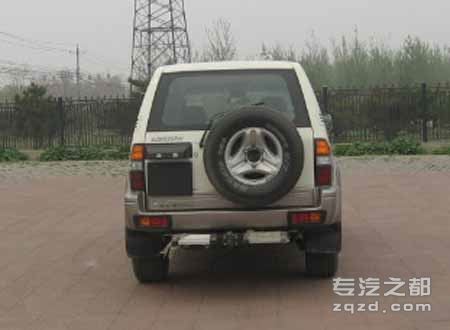 北京牌BJ5030XSY21型计划生育服务车-后部图片