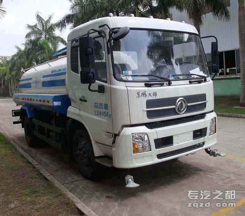 东风牌SE5121GSS4型洒水车-图片1