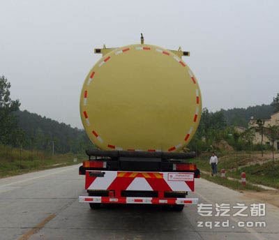 楚胜牌CSC5250GFLD11型低密度粉粒物料运输车-后部图片