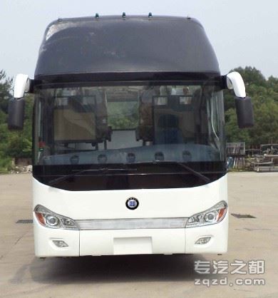 楚风牌HQG6121CL4N型旅游客车-图片4