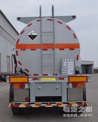 旗林牌QLG9407GFW型腐蚀性物品罐式运输半挂车-后部图片
